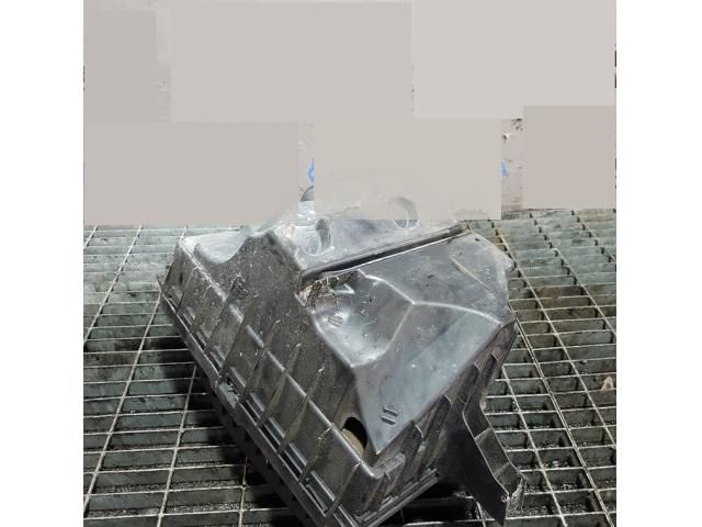 bontott VOLVO XC90 Légszűrő Ház