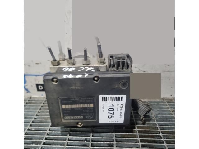 bontott VOLVO XC90 ABS Kocka