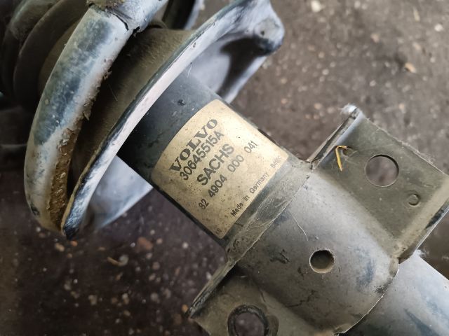 bontott VOLVO XC90 Bal első Gólyaláb (Lengécsillapító, Rugó)