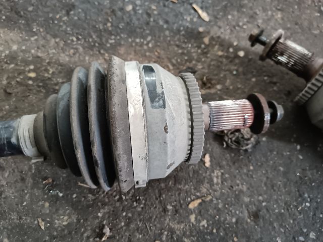 bontott VOLVO XC90 Bal Féltengely