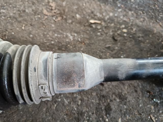 bontott VOLVO XC90 Bal Féltengely