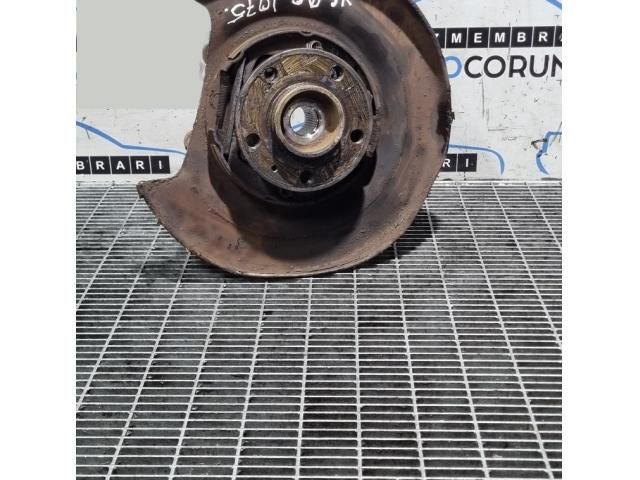 bontott VOLVO XC90 Bal hátsó Csonkállvány