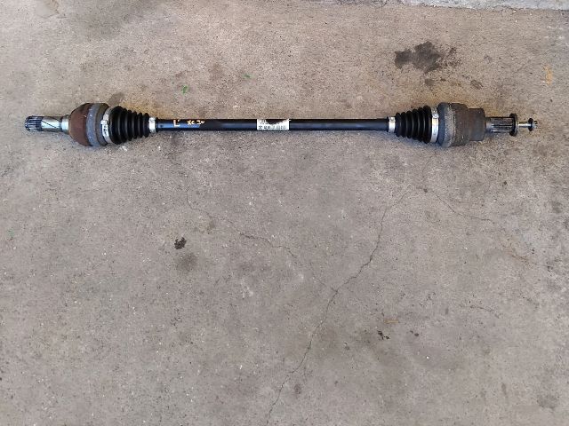 bontott VOLVO XC90 Bal hátsó Féltengely