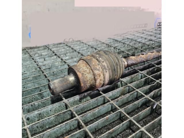 bontott VOLVO XC90 Bal hátsó Féltengely