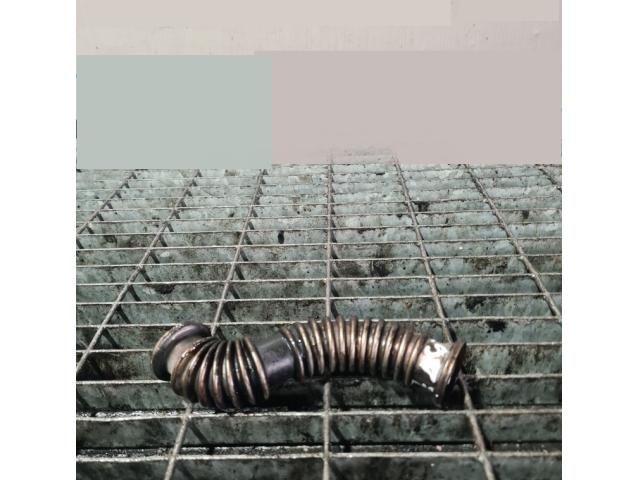 bontott VOLVO XC90 EGR Hűtő Cső