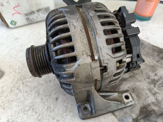 bontott VOLVO XC90 Generátor