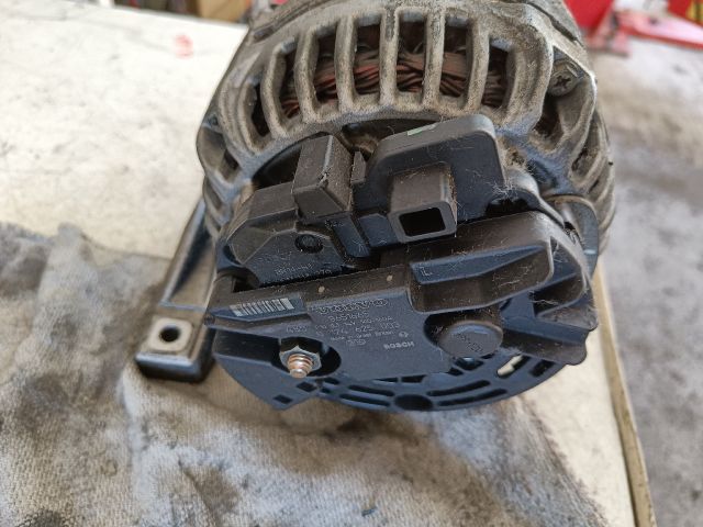 bontott VOLVO XC90 Generátor