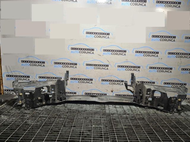 bontott VOLVO XC90 Homlokfal (Üres lemez)