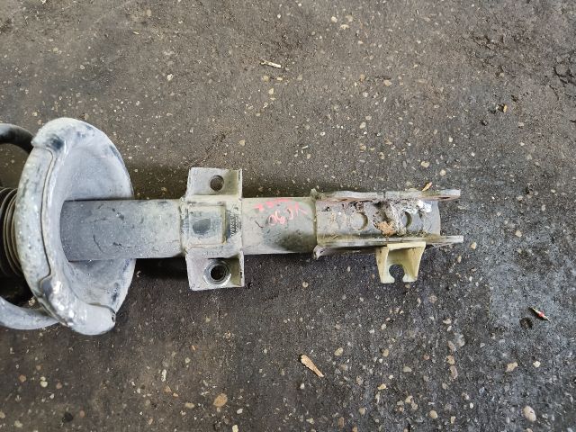 bontott VOLVO XC90 Jobb első Gólyaláb (Lengécsillapító, Rugó)