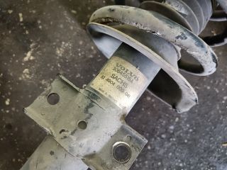 bontott VOLVO XC90 Jobb első Gólyaláb (Lengécsillapító, Rugó)