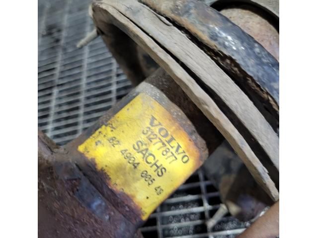 bontott VOLVO XC90 Jobb első Lengéscsillapító