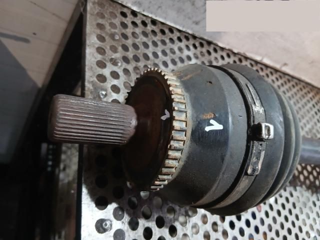 bontott VOLVO XC90 Jobb Féltengely