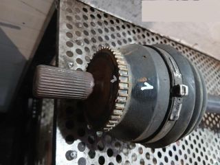 bontott VOLVO XC90 Jobb Féltengely