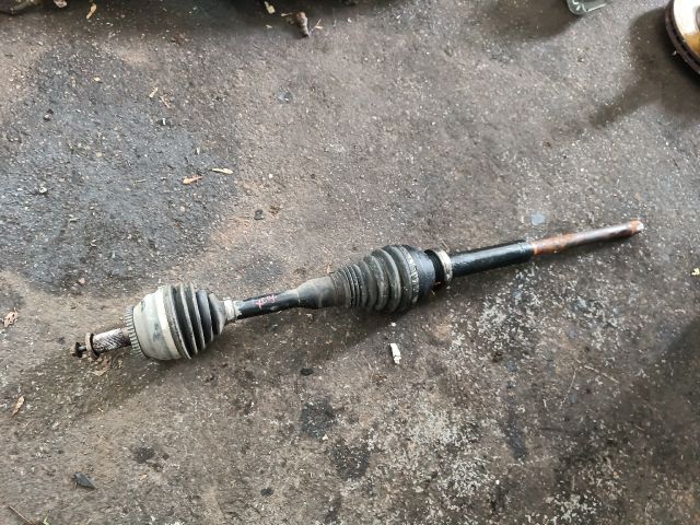 bontott VOLVO XC90 Jobb Féltengely