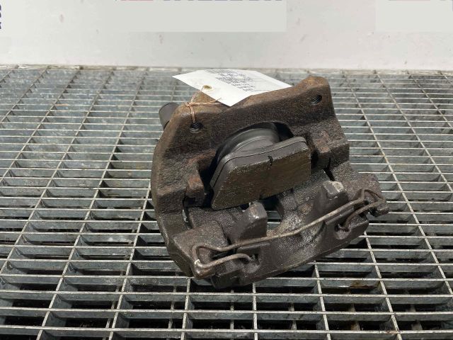 bontott VOLVO XC90 Jobb hátsó Féknyereg Munkahengerrel