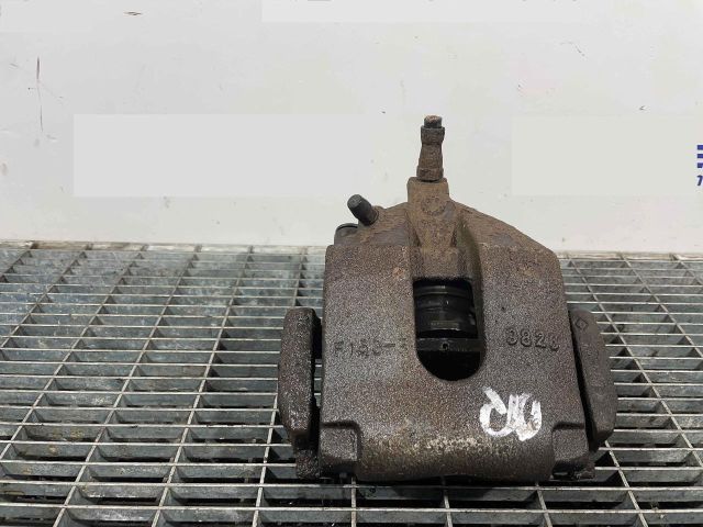 bontott VOLVO XC90 Jobb hátsó Féknyereg Munkahengerrel