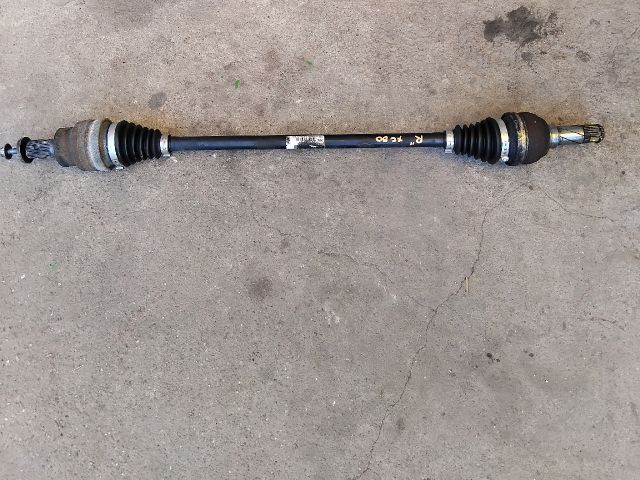 bontott VOLVO XC90 Jobb hátsó Féltengely