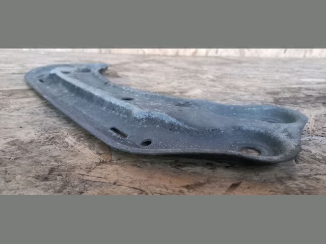 bontott VOLVO XC90 Katalizátor Tartó Bak