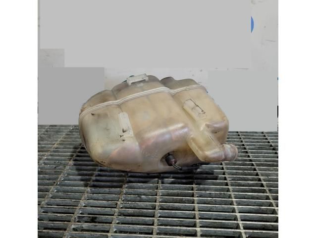 bontott VOLVO XC90 Kiegyenlítő Tartály