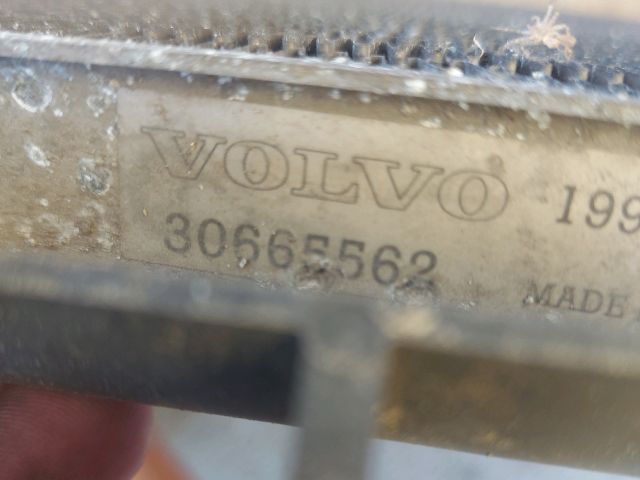 bontott VOLVO XC90 Klímahűtő Radiátor