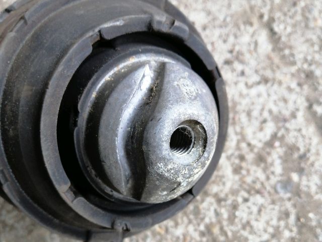 bontott VOLVO XC90 Motor Tartó Bak (Pozíciófüggetlen)