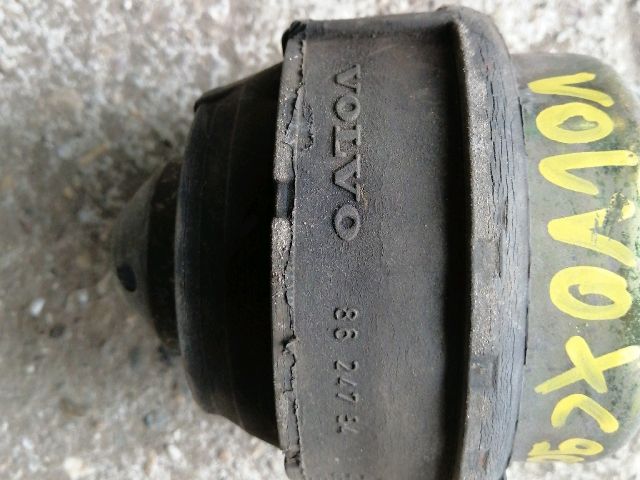bontott VOLVO XC90 Motor Tartó Bak (Pozíciófüggetlen)