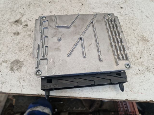 bontott VOLVO XC90 Motorvezérlő