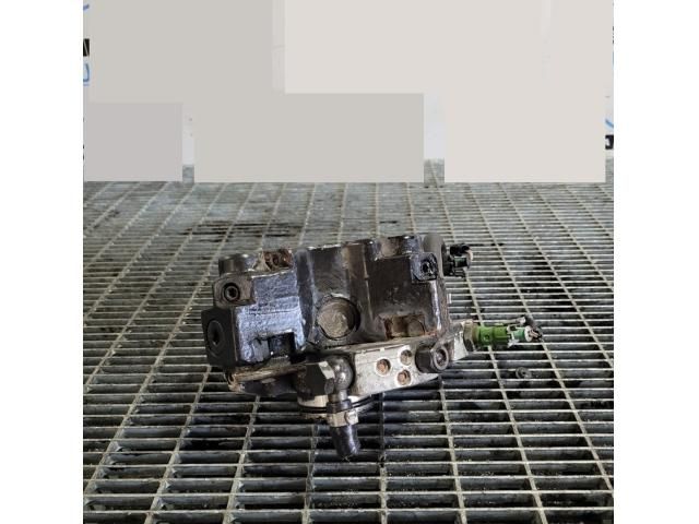 bontott VOLVO XC90 Nagynyomású Szivattyú