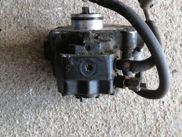 bontott VOLVO XC90 Nagynyomású Szivattyú