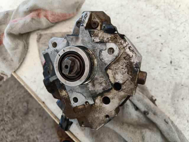 bontott VOLVO XC90 Nagynyomású Szivattyú