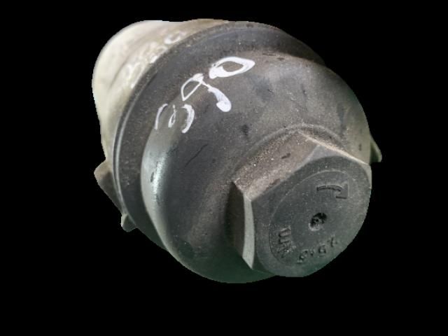 bontott VOLVO XC90 Olajszűrő Kupak