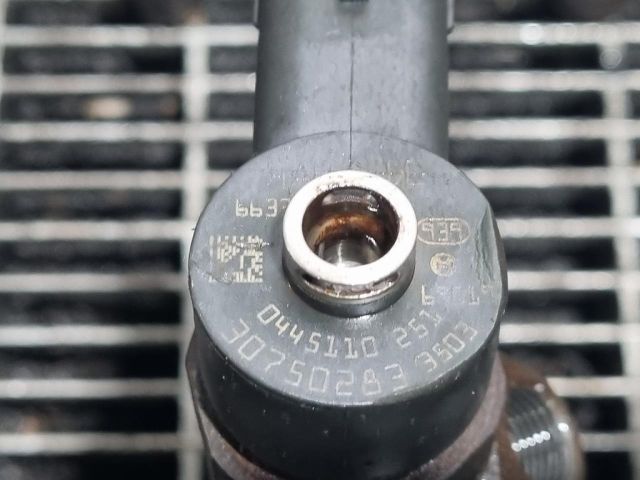 bontott VOLVO XC90 Porlasztó (1 db)