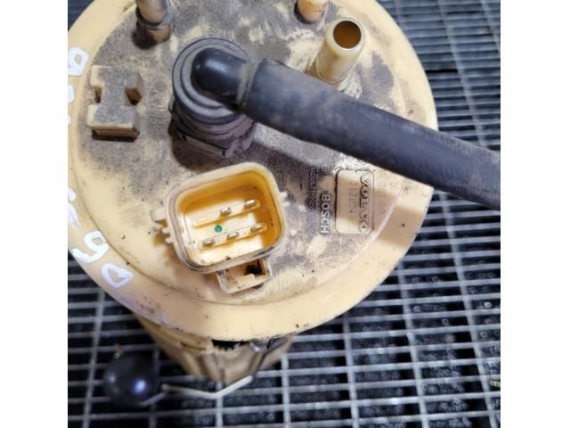 bontott VOLVO XC90 Üzemanyag Szivattyú