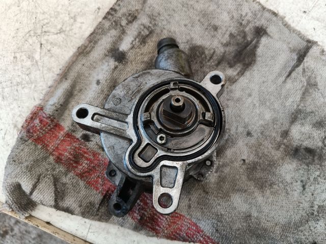 bontott VOLVO XC90 Vákumpumpa