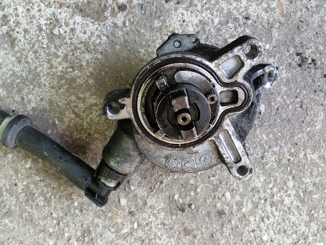 bontott VOLVO XC90 Vákumpumpa