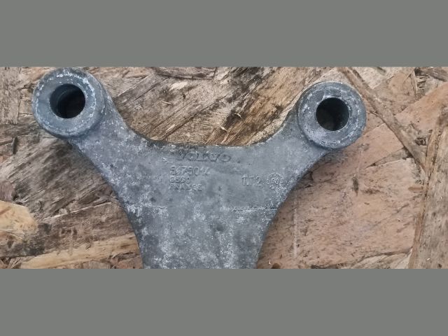 bontott VOLVO XC90 Váltó Tartó Bak (Pozíciófüggetlen)