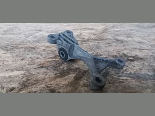 bontott VOLVO XC90 Váltó Tartó Bak (Pozíciófüggetlen)