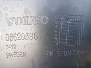 bontott VOLVO XC90 Első Lökhárító (Részeivel)