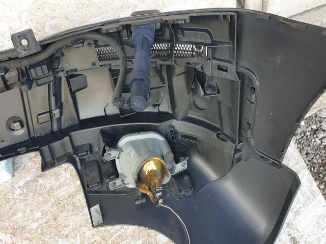 bontott VOLVO XC90 Első Lökhárító (Részeivel)