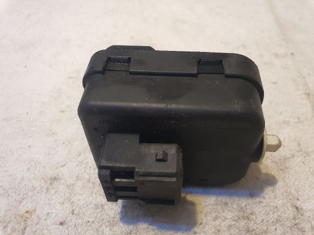 bontott VOLVO XC90 Fényszórómagasság Állító Motor Jobb