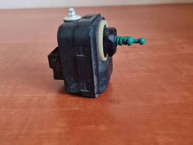 bontott VOLVO XC90 Fényszórómagasság Állító Motor (Pozíciófüggetlen)