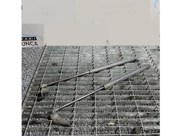 bontott VOLVO XC90 Gázrugós Kitámasztó Teleszkóp Csomagtérajtó (Pozíciófüggetlen)