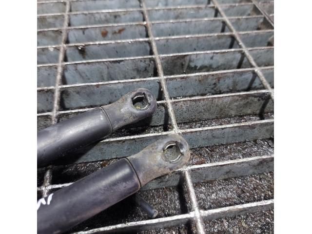 bontott VOLVO XC90 Gázrugós Kitámasztó Teleszkóp Csomagtérajtó (Pozíciófüggetlen)