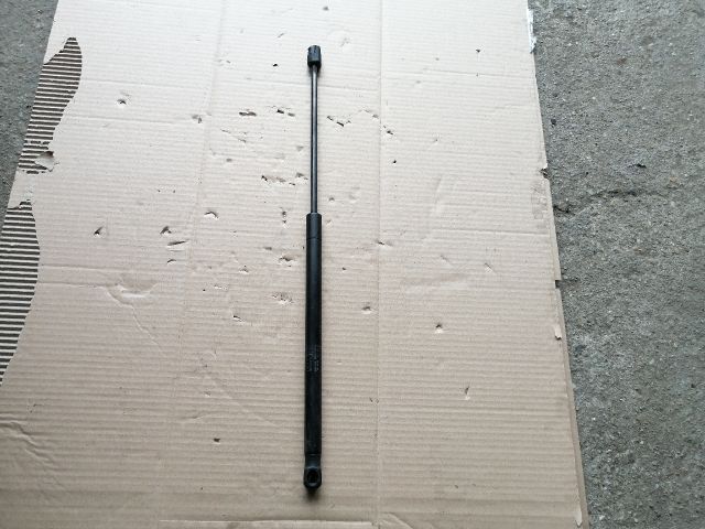 bontott VOLVO XC90 Gázrugós Kitámasztó Teleszkóp Motorháztető