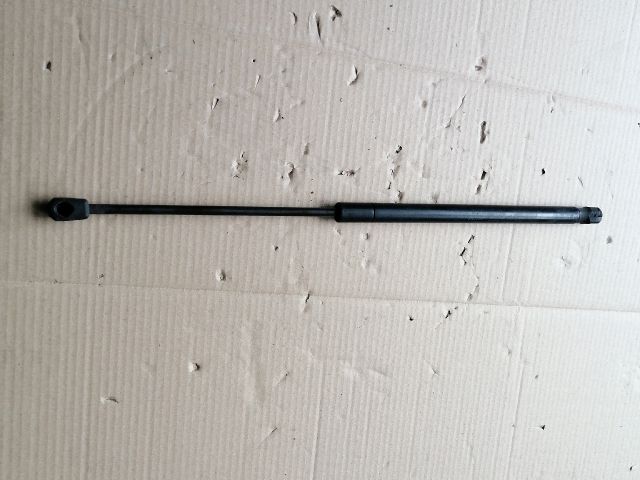 bontott VOLVO XC90 Gázrugós Kitámasztó Teleszkóp Motorháztető