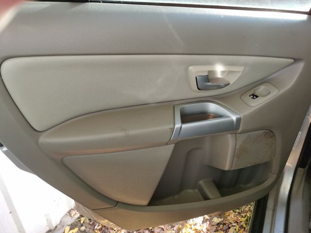 bontott VOLVO XC90 Hátsó Hamutartó