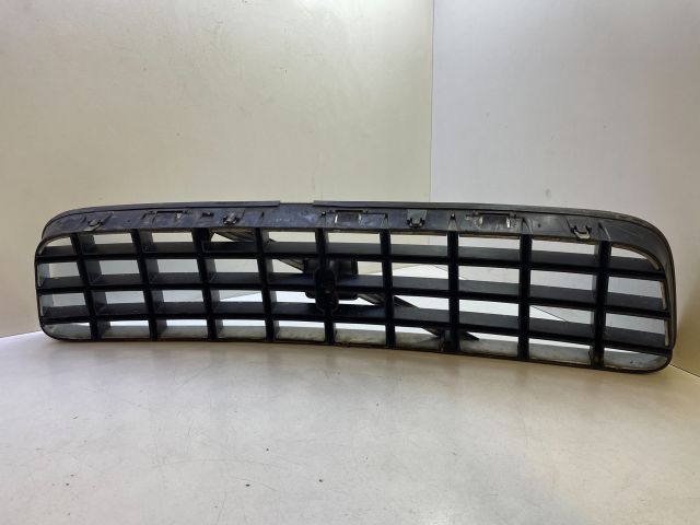 bontott VOLVO XC90 Hűtőrács