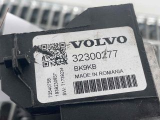 bontott VOLVO XC90 II Akkumulátor Relé