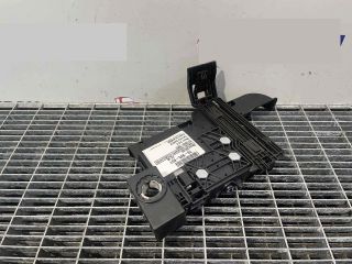 bontott VOLVO XC90 II Biztosítéktábla Motortér