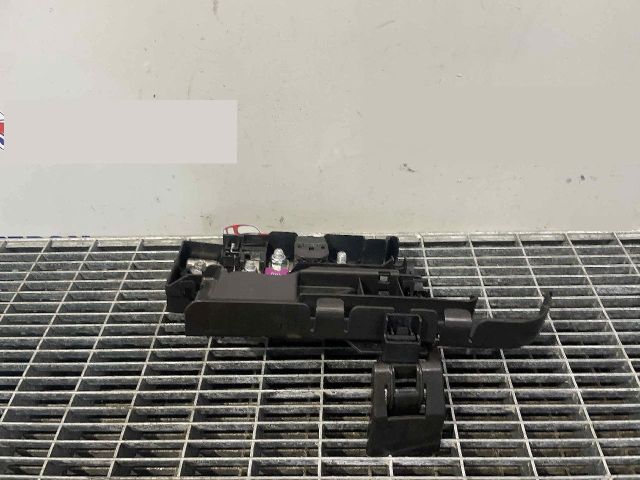 bontott VOLVO XC90 II Biztosítéktábla Motortér